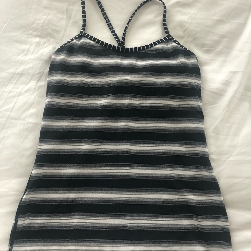 Lululemon Power Y Top size 10